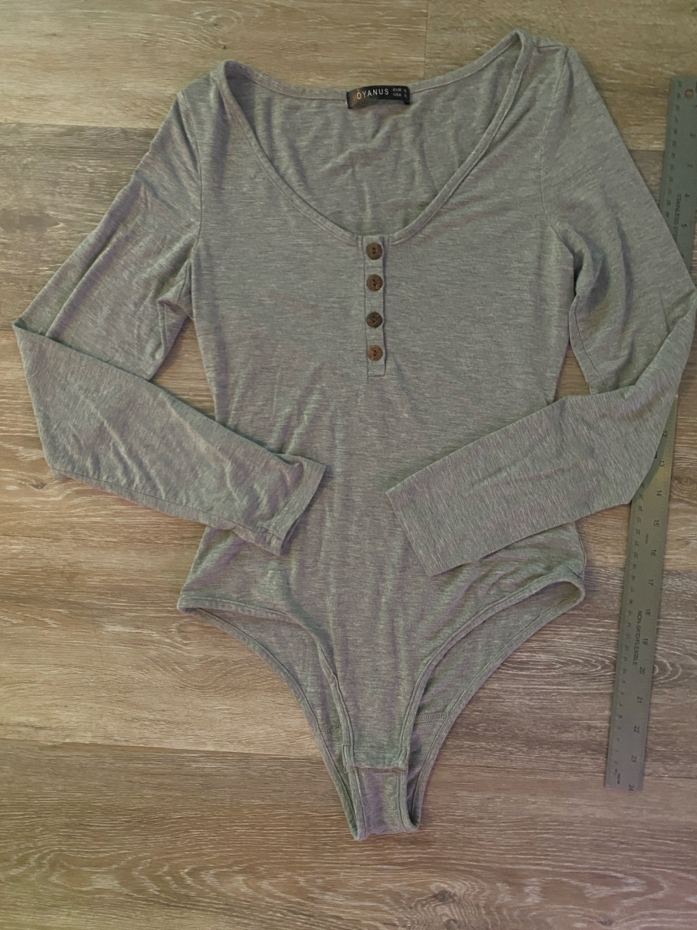Long Sleeve Heather Gray Henley Bodysuit S